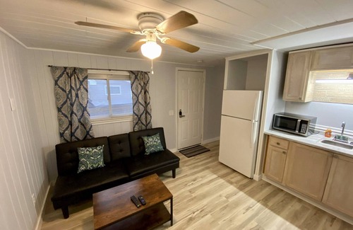 Paw Paw Lake House | Wil-O-Paw Resort Unit #1