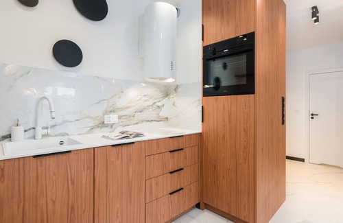 Stare Miasto District Apartment | Wilczak 20A | Modern Apartment | Parking