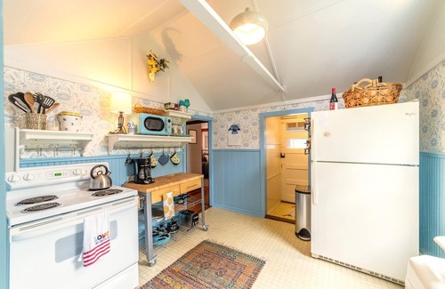 Cape Charles House | Wild Blue Cottage | Chesapeake Properties