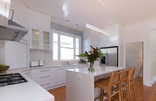 Port Fairy House | Wild Cherry on Wishart