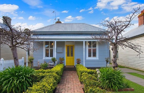 Port Fairy House | Wild Cherry on Wishart