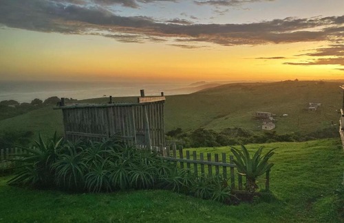 Lutsheni Cabin | Wild Coast Secrets