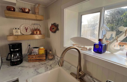Twillingate House | Wild Cove Retreat Sum