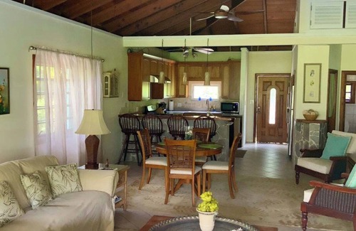 Estate Bellevue Villa | Wild Ginger at Casa Tre Fiori