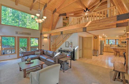 Alpine House | Wild Huckleberry Alpine Cabin Fireplace and Deck!