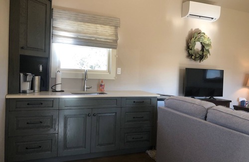 San Saba House | Wildebeest Guesthouse on the 5 J Ranch