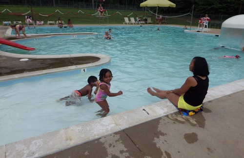 Spotsylvania Condo | Wilderness Resort Hot Tub Cabins - offering perfect views of Cool Springs Lake!
