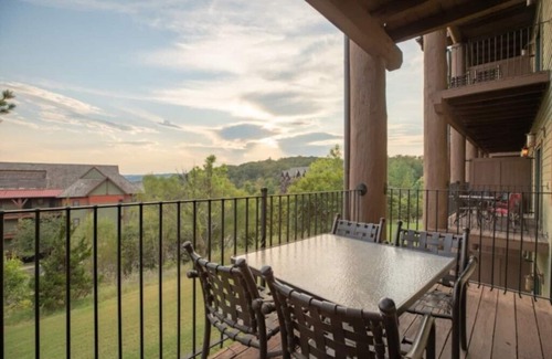 Big Cedars Condo | Wilderness Club at Big Cedar, Ridgedale, Missouri, 1 Bedroom Suite