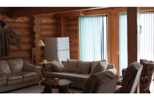 Edson House | Wilderness Log Home.