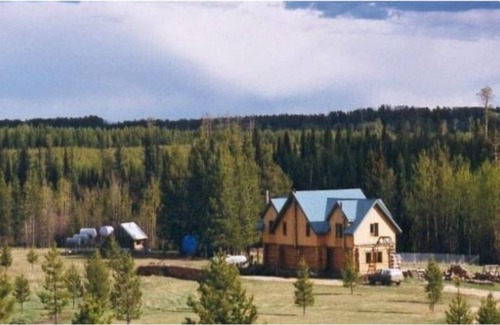 Edson House | Wilderness Log Home.