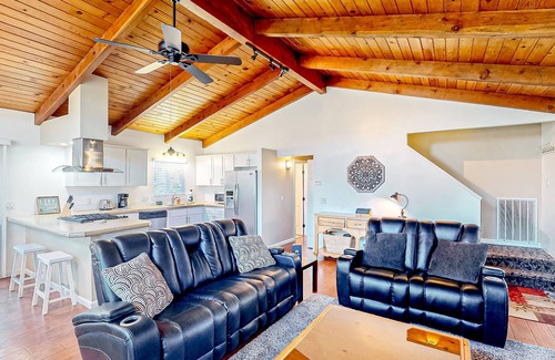 Groveland House | Wilderness retreat with fireplace, pool, tennis court, & on-site golf - dogs ok