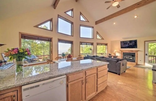 Linden Cabin | Wilderness Ridge - Private Cabin Retreat w/Shenandoah Valley View