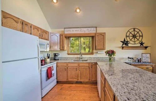 Linden Cabin | Wilderness Ridge | Private Cabin w/Mountain Views