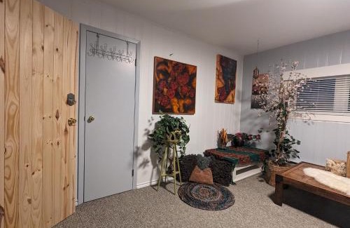 Manitoba House | Wildgoose Accommodations