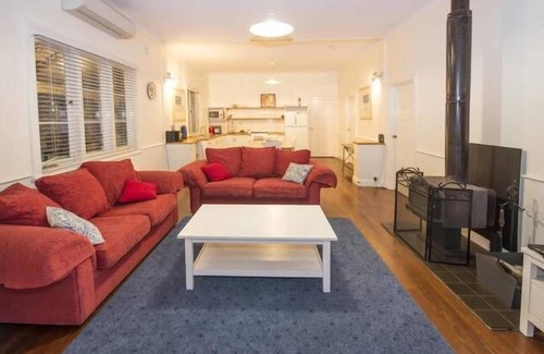 Yallingup Cottage | Wildwood Brook Cottage - Stunning views with large entertaining deck