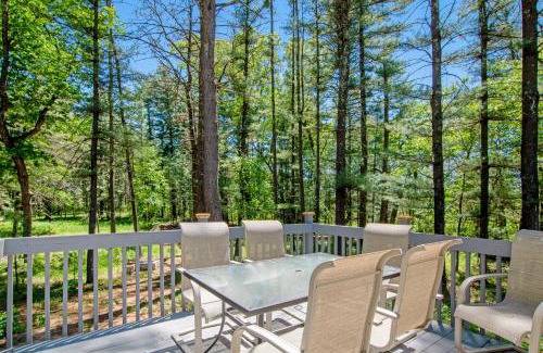 Mauston House | Wildwood by the Lake