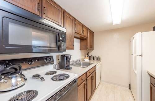 Thayerville Condo | Will O' The Wisp 303D: Lakefront 2 Bedroom Condo, Close to Indoor Pool & Hot Tub
