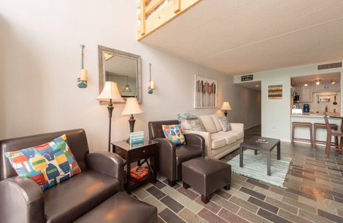Thayerville Condo | Will O' The Wisp 306C: Unique Lakefront One Bedroom Condo with Great Fireplace &