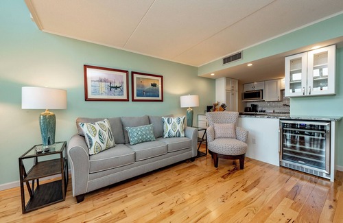 Mountainside Condo | Will O' The Wisp 501F: Lakefront 3 Level Condo with 3 Bedrooms, 2 Baths!