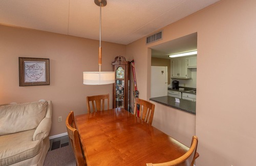 Thayerville Condo | Will O' The Wisp 512G: Lakefront 2 Bedroom Condo with Private Balcony!