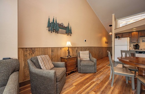 Thayerville Condo | Will O' The Wisp 711H: Lakefront Studio Loft Condo with Private Balcony, Free WI