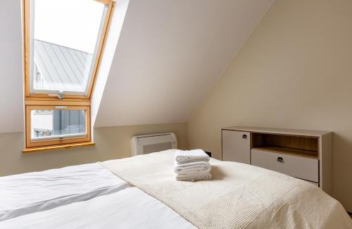 Borzestowska Huta Apartment | Willa 27M Lakeside Retreat Łączyno by BookingHost
