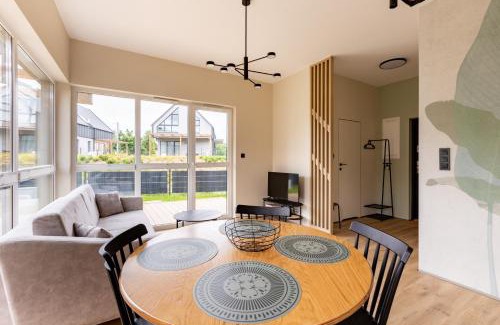 Borzestowska Huta Apartment | Willa 27M Lakeside Retreat Łączyno by BookingHost