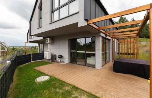 Borzestowska Huta Apartment | Willa 27M Lakeside Retreat Łączyno by BookingHost