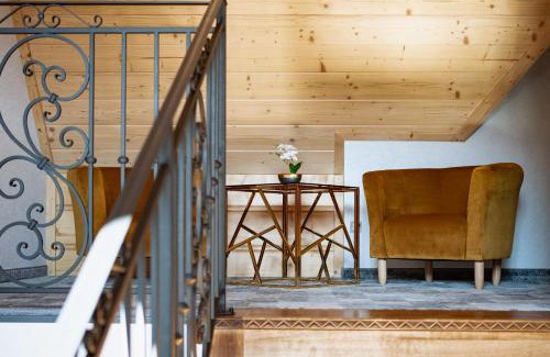 Zakopane Bed & Breakfast | Willa Folk Prestige
