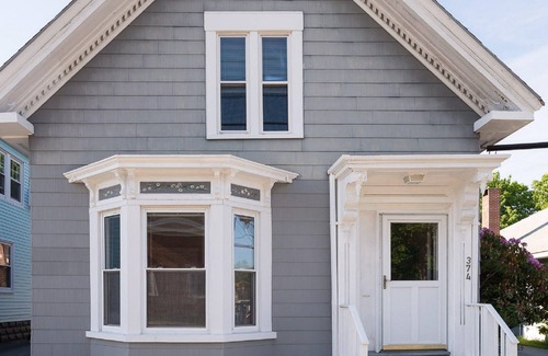 Willard House | Willard Beach Neighborhood-Close to all Southern Maine has to offer!