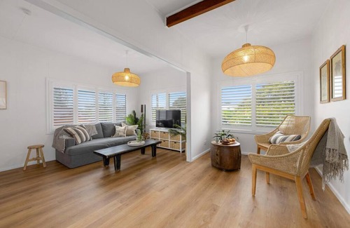 Bonny Hills House | Willaway - beach house at Bartlett Beach