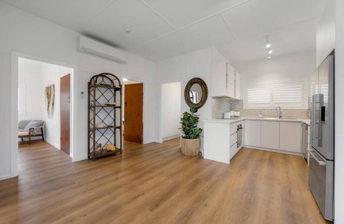 Bonny Hills House | Willaway - beach house at Bartlett Beach