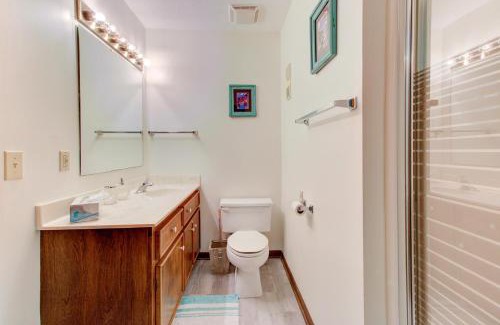 North Carolina Coast Apartment | William & Mary 32A Hitch Hideaway by Carolina Beach Realty