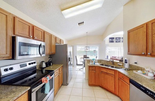 Lake Berkley House | William's Lake Berkley Resort Vacation Home