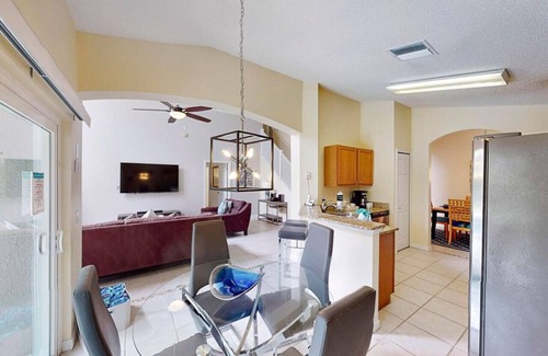 Lake Berkley House | William's Lake Berkley Resort Vacation Home