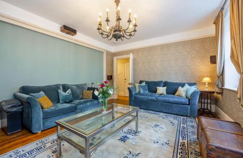 Chagford Apartment | William's Nest - Apartment with character & charm