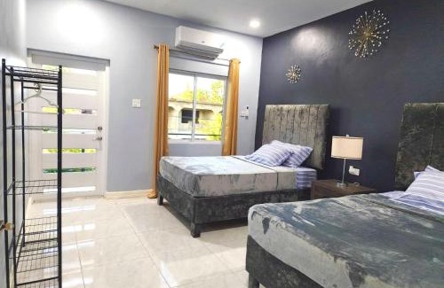 West End Apartment | Williams Manor