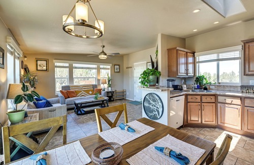 Williams House | Williams Retreat w/Patio Oasis & Mountain Views
