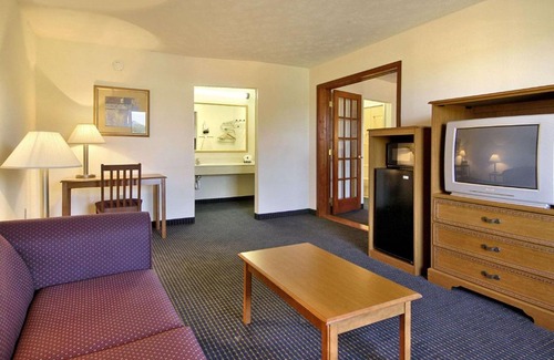 Williamsburg Hotel | Williamsburg Suites