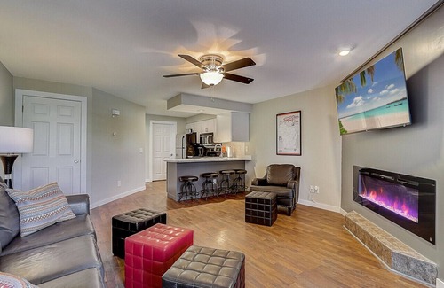 Lake Delton Condo | Williamson Family Condo at Lighthouse Cove