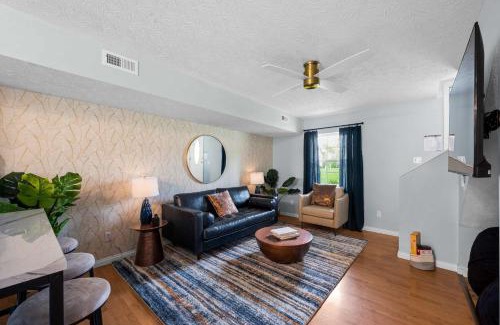 Williamstown Apartment | Williamstown Getaway - Cozy 2-Bedroom Close to Ark