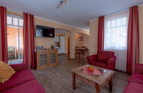 Ostseebad Kuhlungsborn Apartment | Willkommen in der Villa Senta. Willkommen im Ostseebad Kühlungsborn
