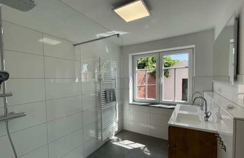 Pilsum House | Willkommen in Unserer Frisch Sanierten Ferienwohnung in Pilsum!