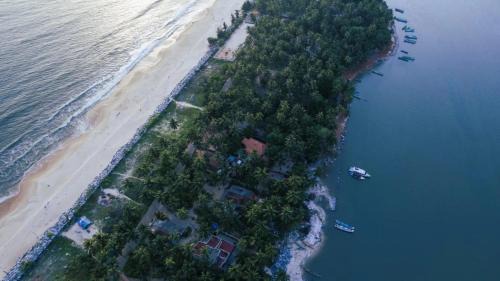 Malpe House | Willo Stays Luxe Heritage Home , Udupi