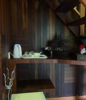 Kannur House | Willo stays The Metro Landsend Beach Resorts