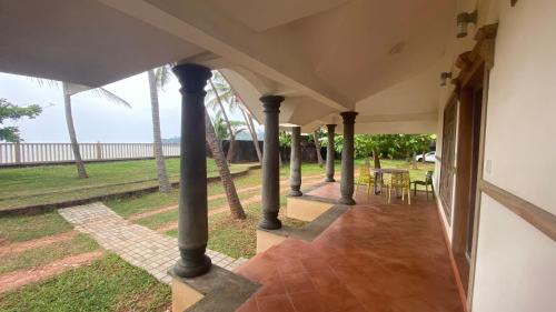 Kannur House | Willo stays The Metro Landsend Beach Resorts