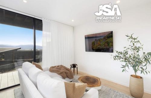 East Jindabyne House | Willow Bay Chalet