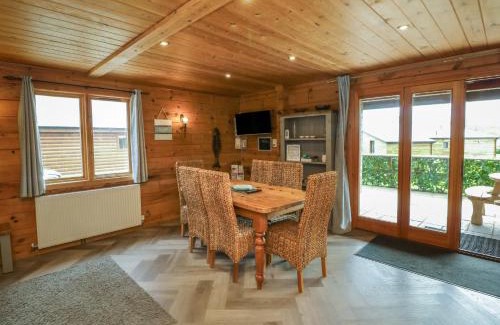 Bridgetown House | Willow