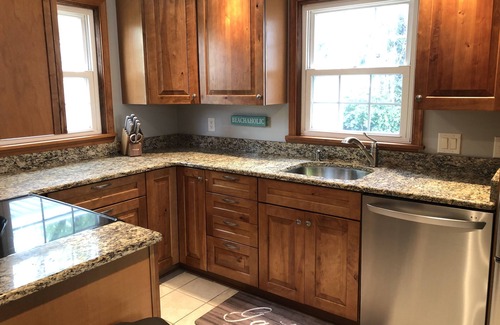 Huron House | Willow Grove Lake House with Private Beach Access