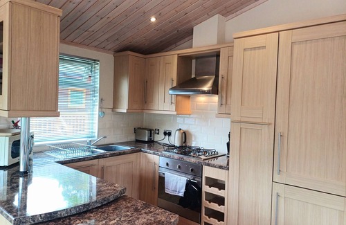 Troutbeck Cabin | Willow Lodge - a holiday lodge that sleeps 6 guests in 3 bedrooms